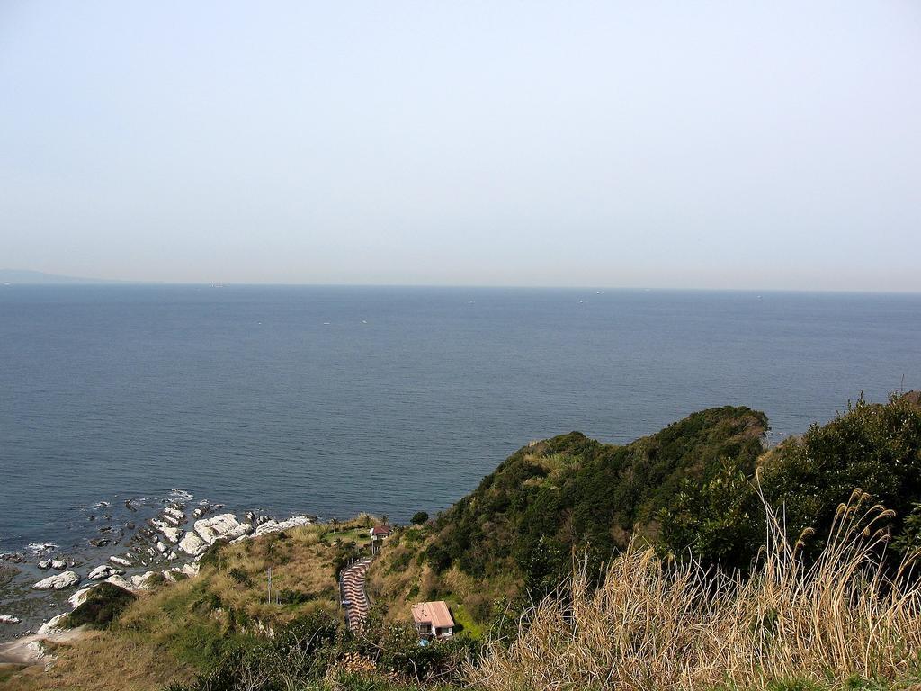 Hillside Inn Sirocco Tateyama (Chiba) Exterior foto